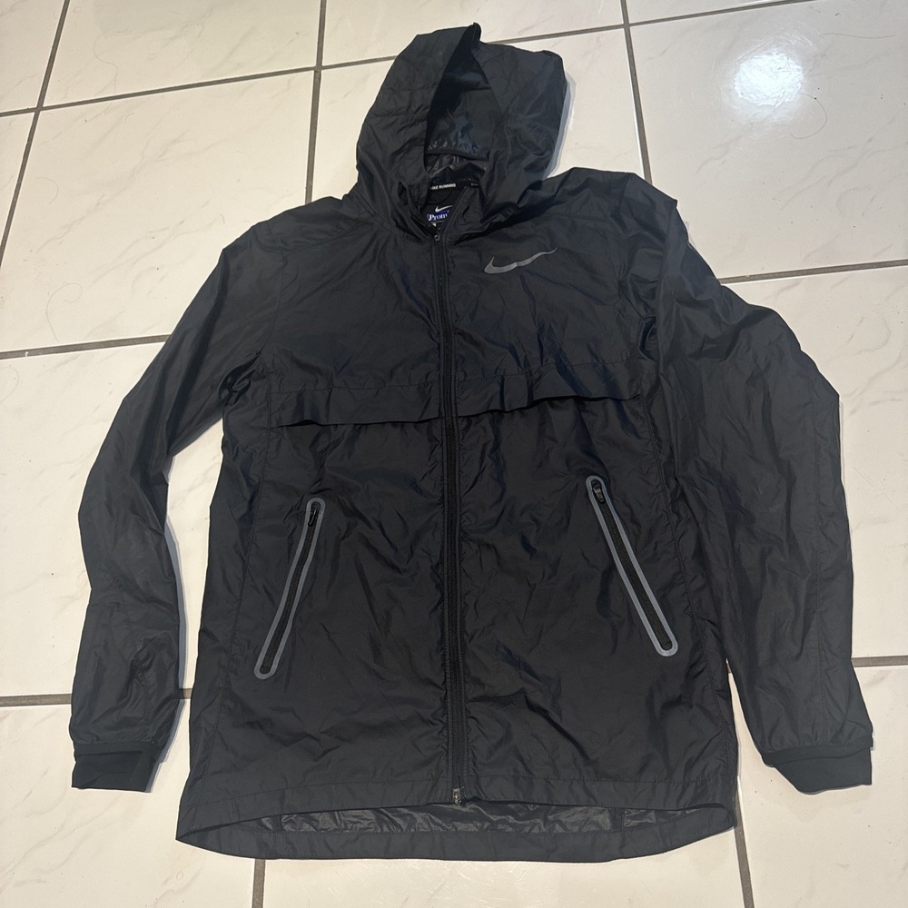 Nike Shield Reflective Running Jacket Black CJ5469-010 Men's Small Lightweight